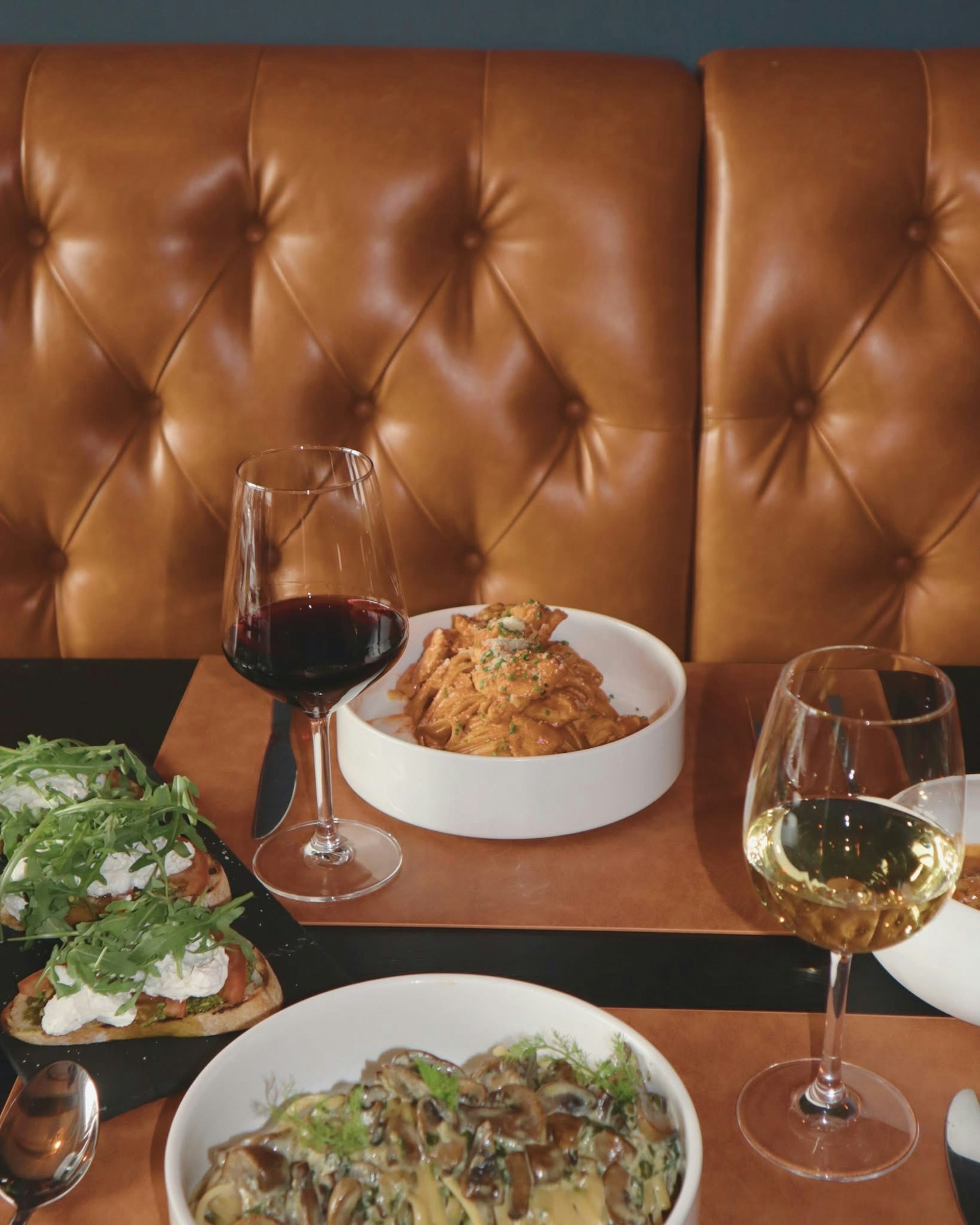 RESTAURANT TER OVERNAME IN GOUDA – 150 M² EN BINNENTUIN — foto 6 van 6