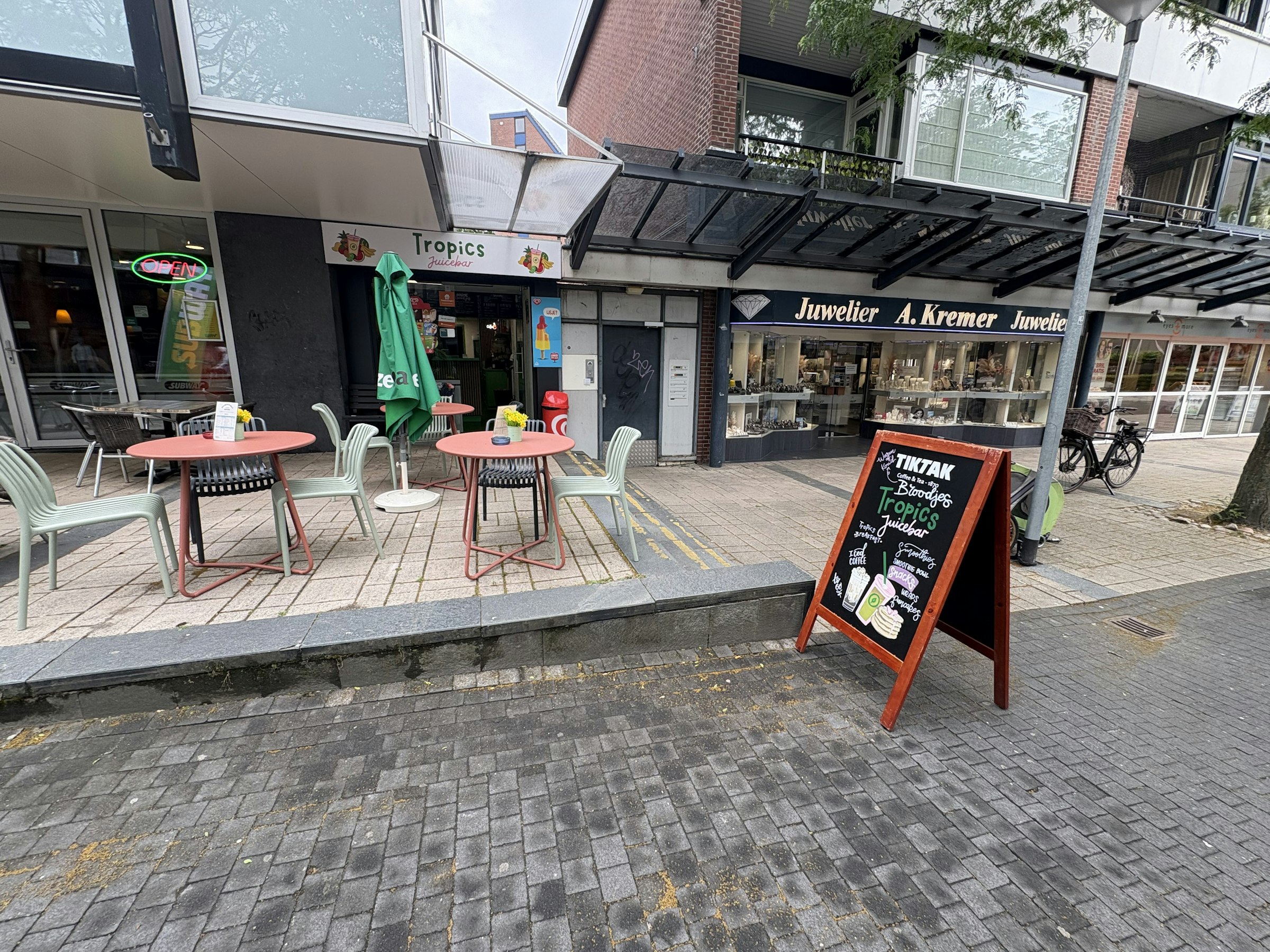 HORECAZAAK TER OVERNAME IN EMMEN – INSTAPKLAAR PAND MET INVENTARIS — foto 4 van 4