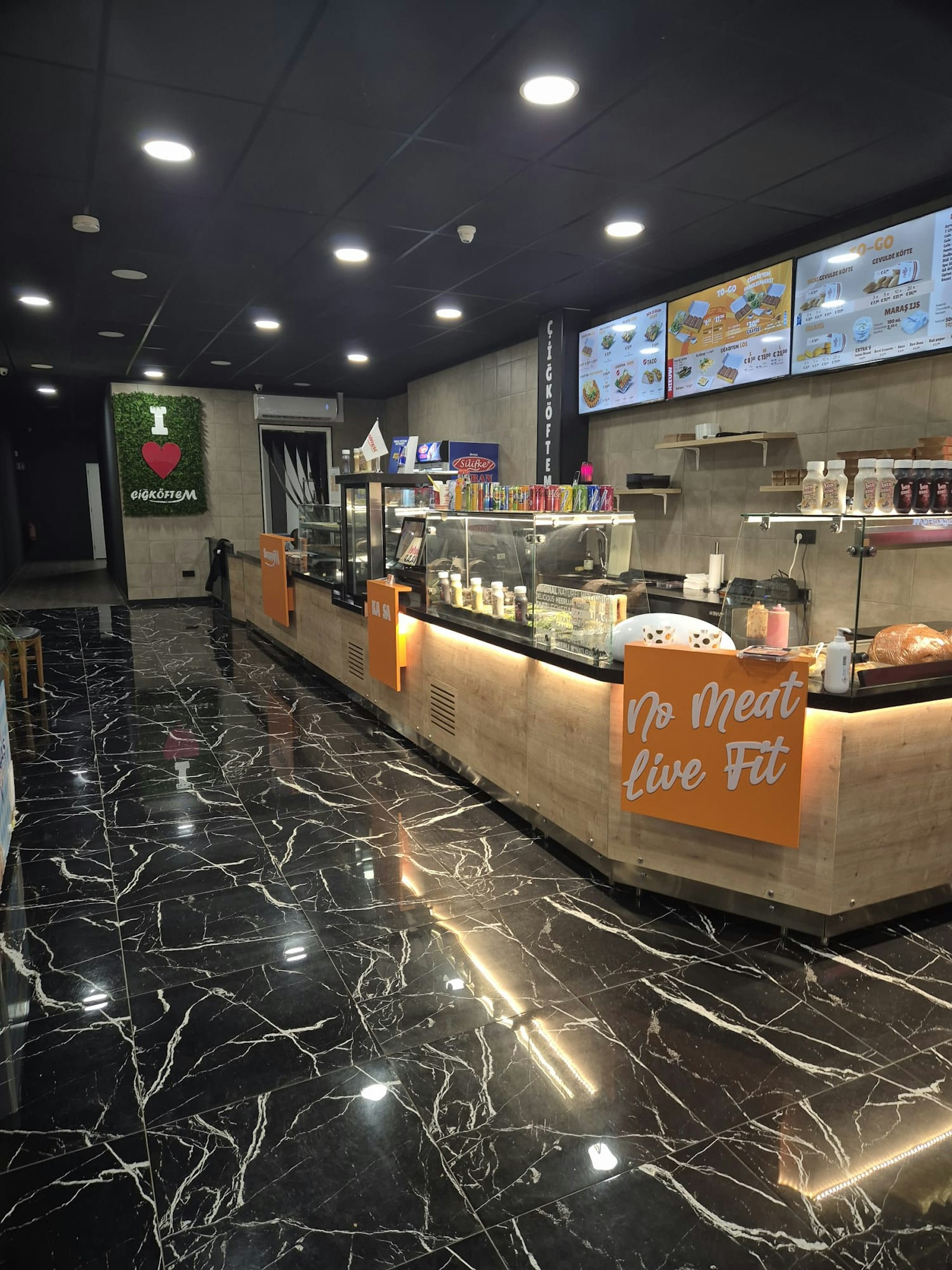 CIGKOFTEM VESTIGING TER OVERNAME IN APELDOORN – 200 M² EN FRANCHISEFORMULE — foto 2 van 4