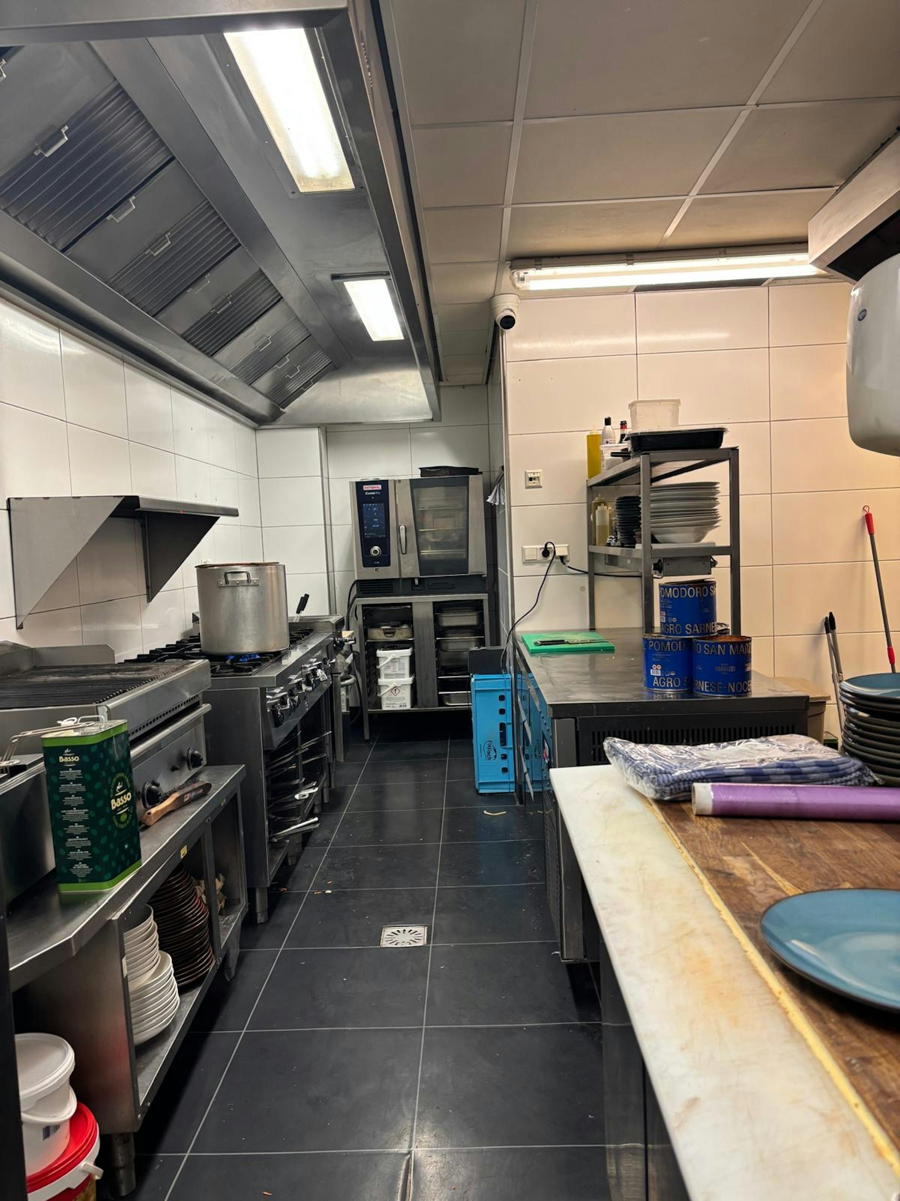 ITALIAANS RESTAURANT TER OVERNAME IN OEGSTGEEST – COMPLEET INGERICHT — foto 12 van 16