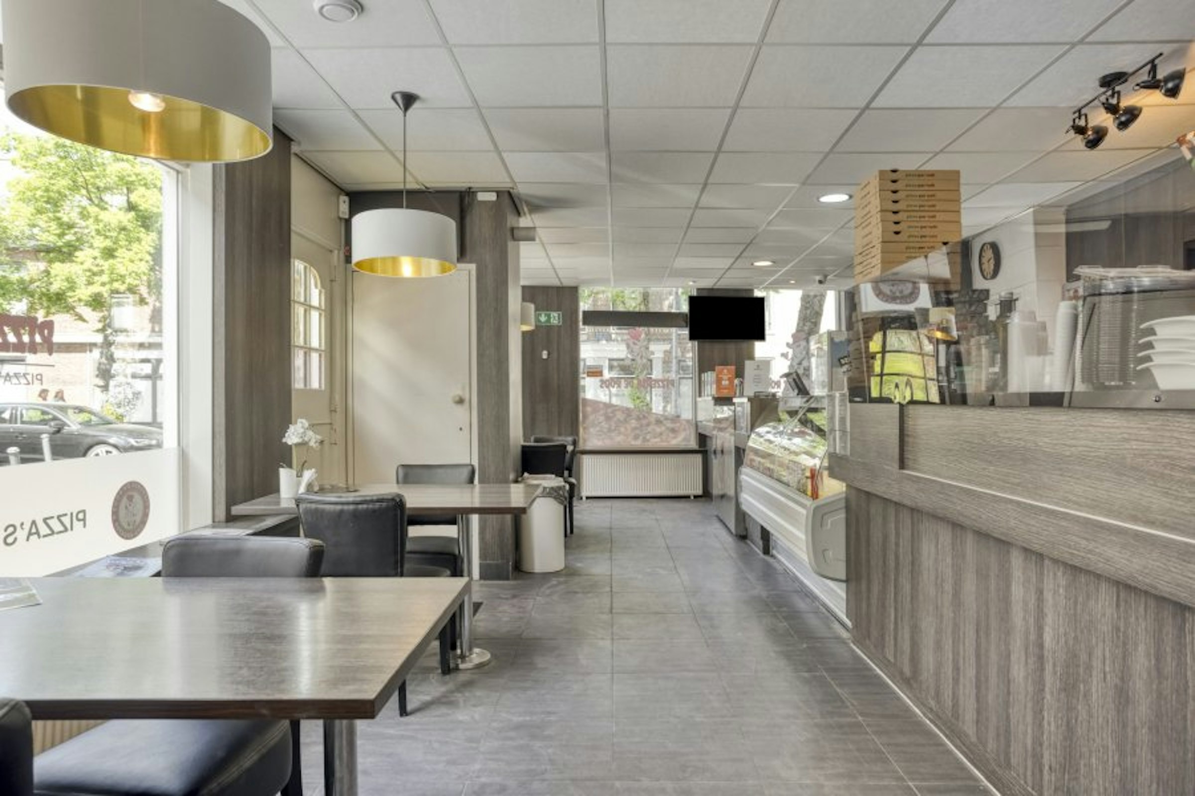 PIZZERIA TER OVERNAME IN HAARLEM – 95 M², TERRAS EN AFHAAL- EN BEZORGEXPLOITATIE — foto 12 van 23