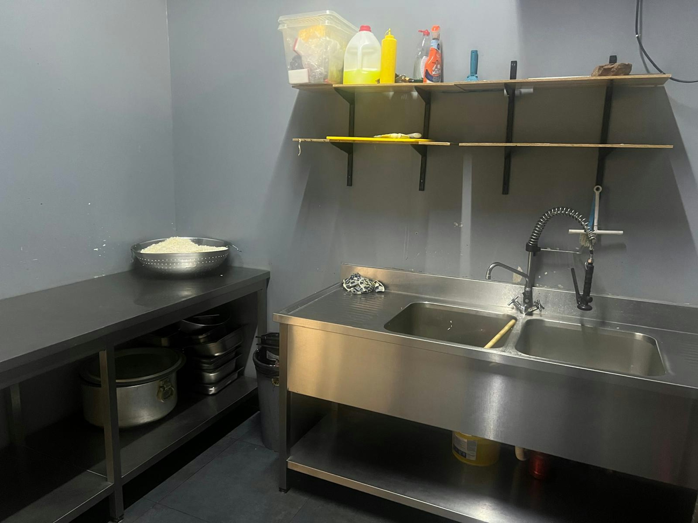 INDIAAS/PAKISTAANS RESTAURANT TER OVERNAME IN ALMERE – 110 M² EN 20 ZITPLAATSEN — foto 12 van 17
