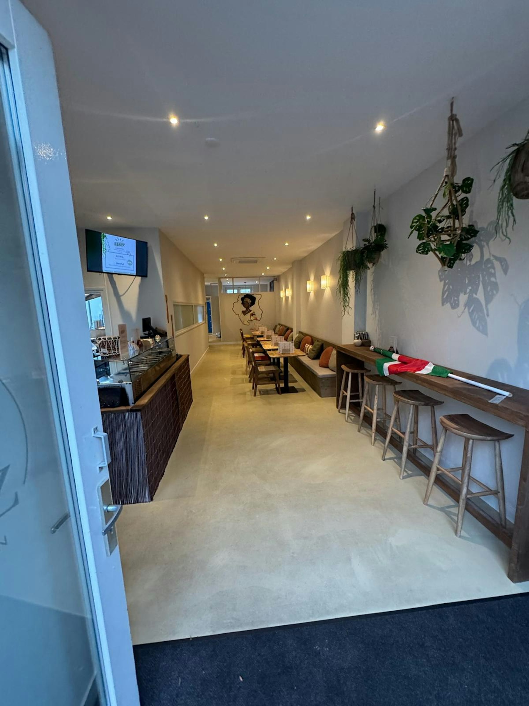 SURINAAMS RESTAURANT TER OVERNAME IN ALPHEN AAN DEN RIJN – INSTAPKLAAR — foto 6 van 12
