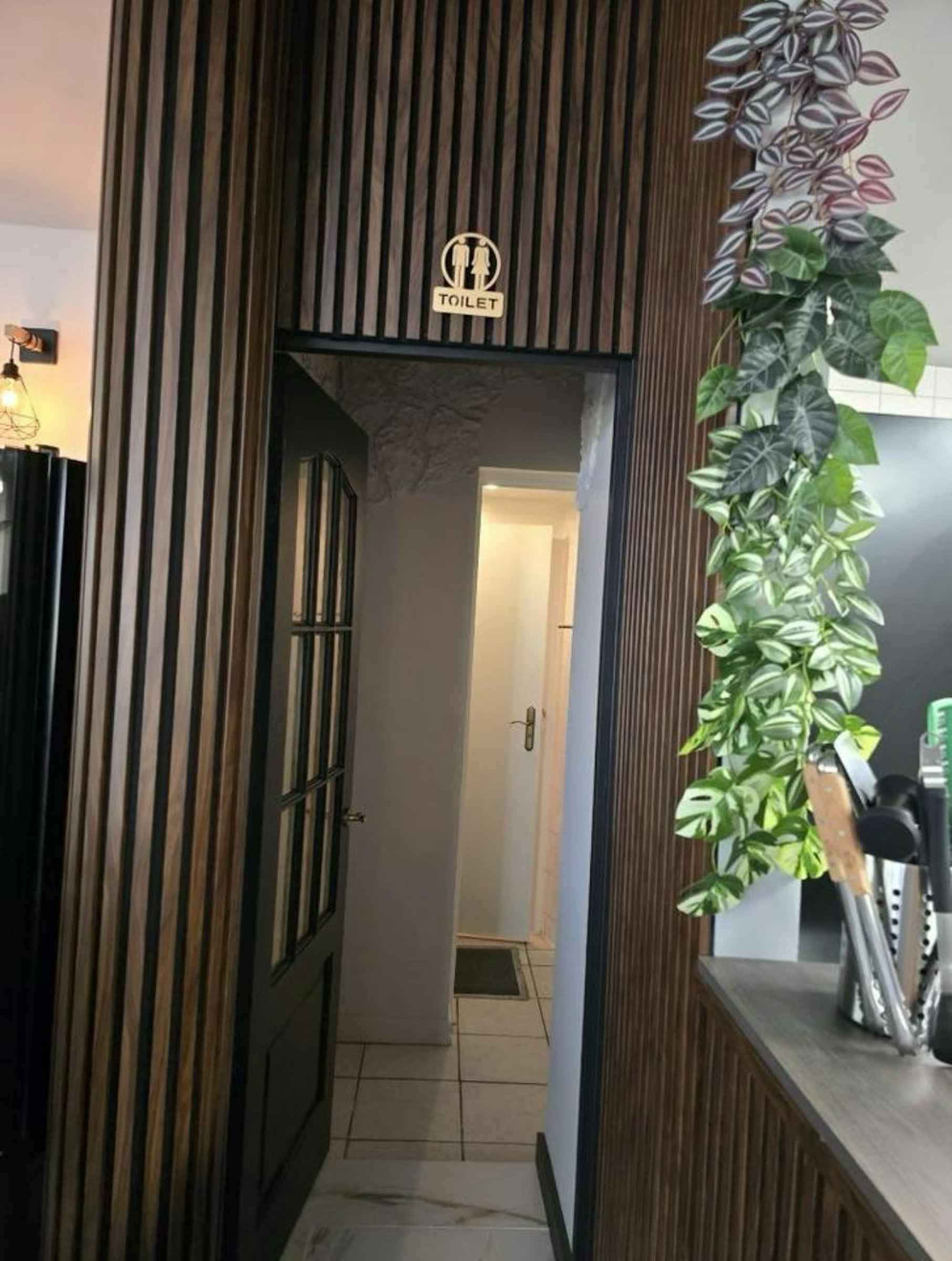 RESTAURANT TER OVERNAME IN HILLEGOM – INSTAPKLAAR EN CENTRAAL GELEGEN — foto 10 van 11