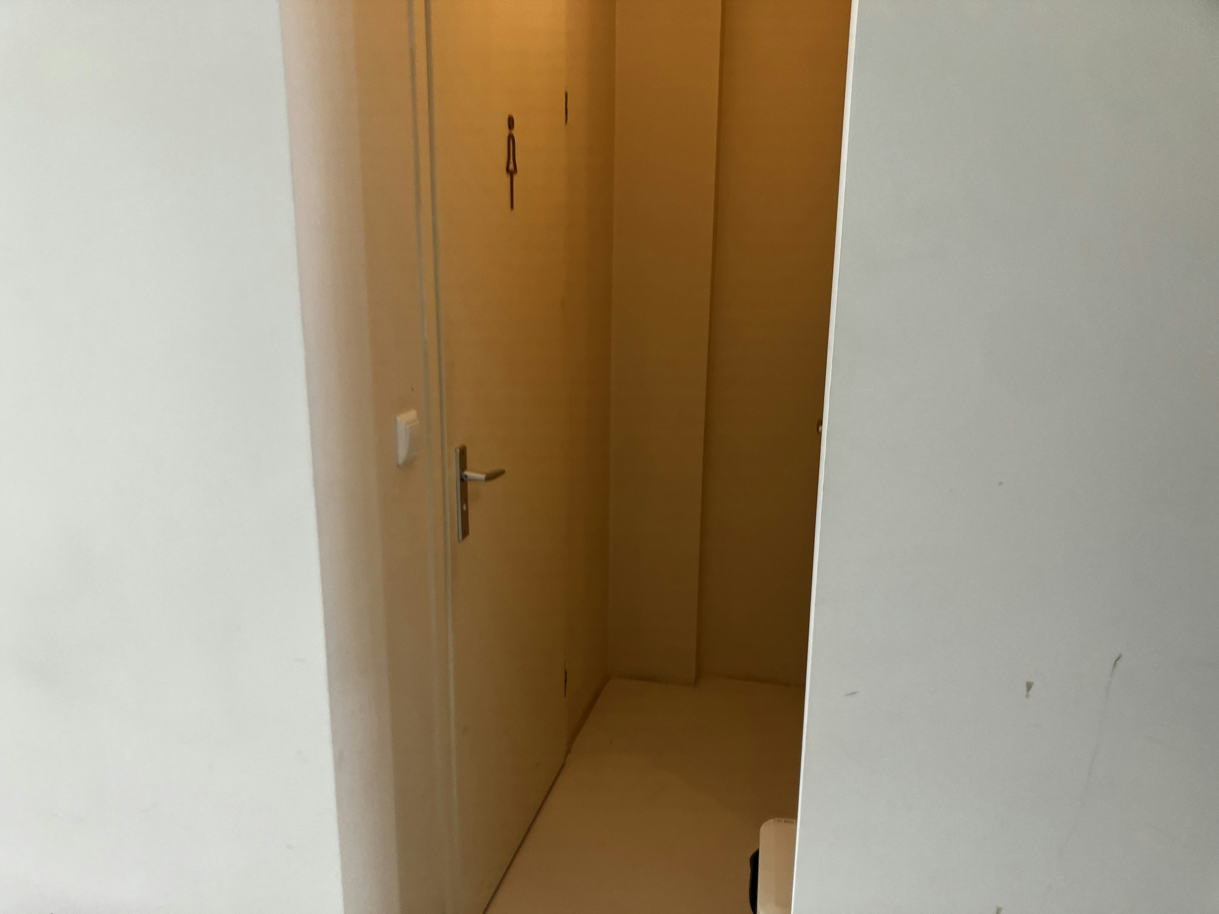 HORECAONDERNEMING TER OVERNAME IN ROTTERDAM – 100 M² IN HARTJE ROTTERDAM — foto 16 van 19