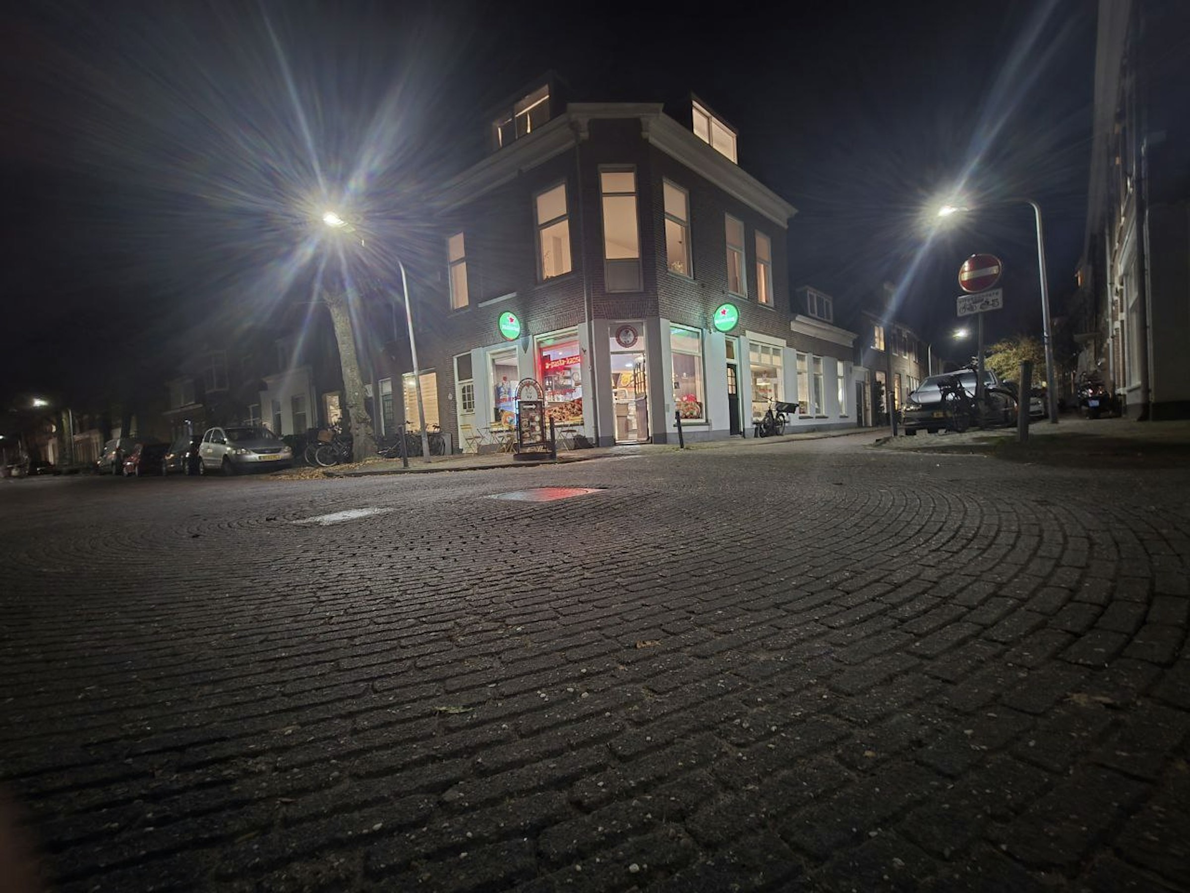 PIZZERIA TER OVERNAME IN HAARLEM – 95 M², TERRAS EN AFHAAL- EN BEZORGEXPLOITATIE — foto 23 van 23