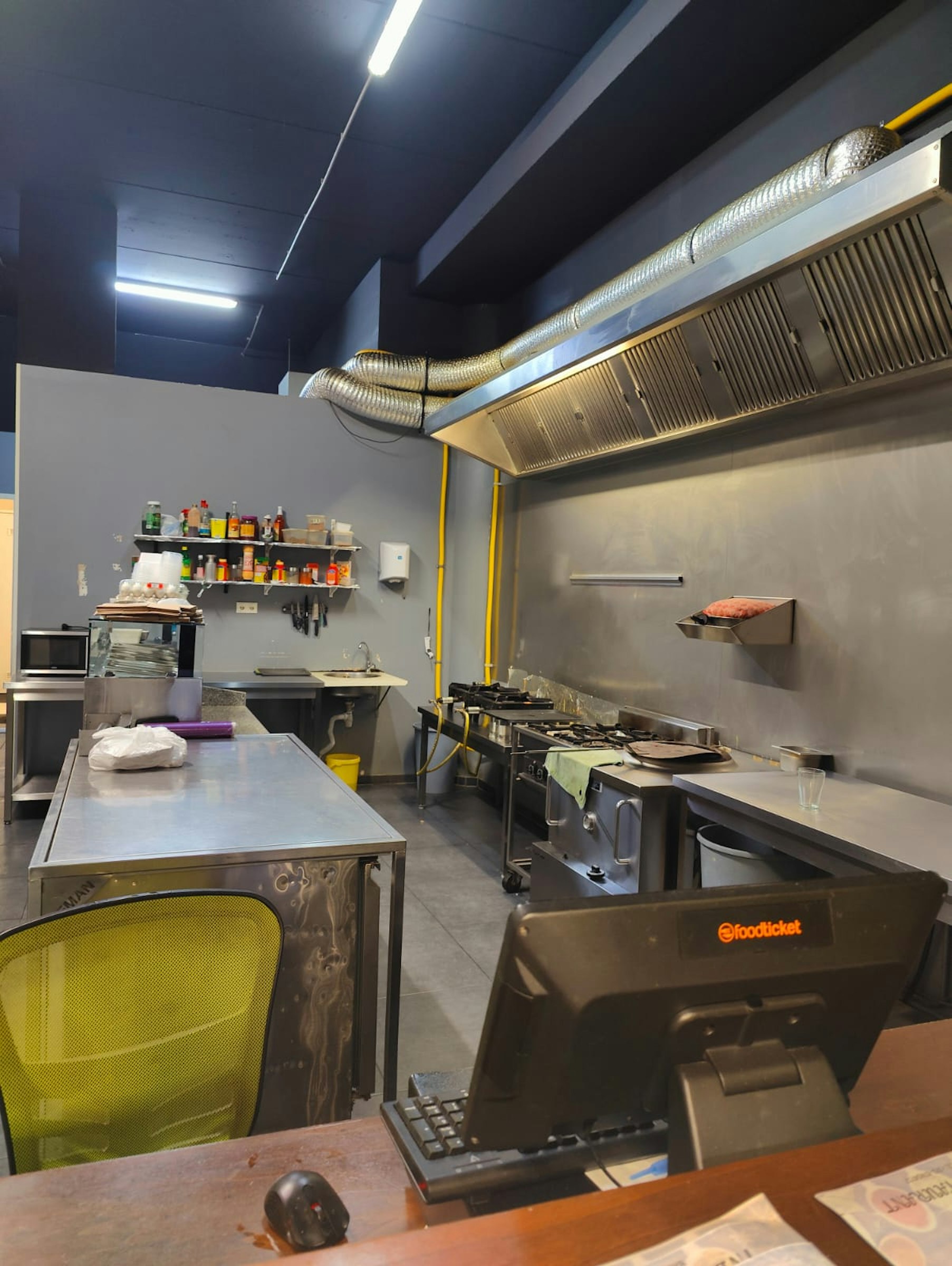 INDIAAS/PAKISTAANS RESTAURANT TER OVERNAME IN ALMERE – 110 M² EN 20 ZITPLAATSEN — foto 8 van 17