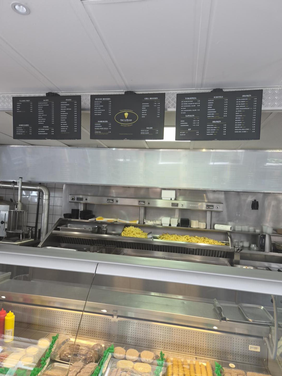 CAFETARIA & LUNCHROOM TER OVERNAME IN HEEMSTEDE – CIRCA 120 M² — foto 5 van 13
