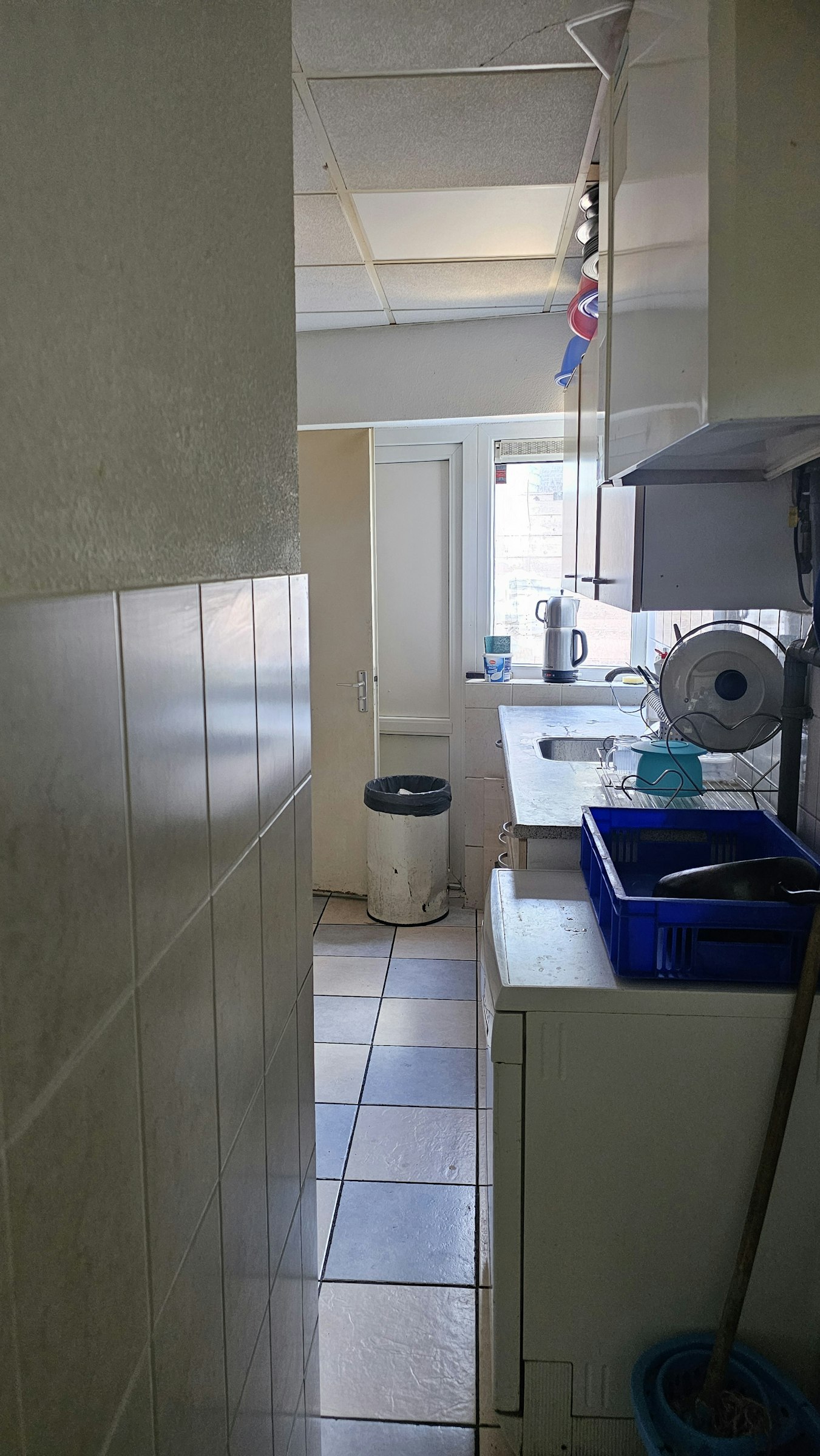 LUNCHROOM TER OVERNAME IN DEVENTER – 100 M² EN OMZET €150.000 — foto 11 van 12