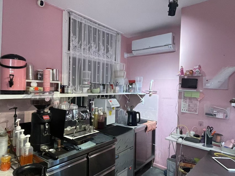 SOOTEA BUBBLE & COFFEE TER OVERNAME IN AMSTERDAM – 75 M² IN HET CENTRUM — foto 3 van 6