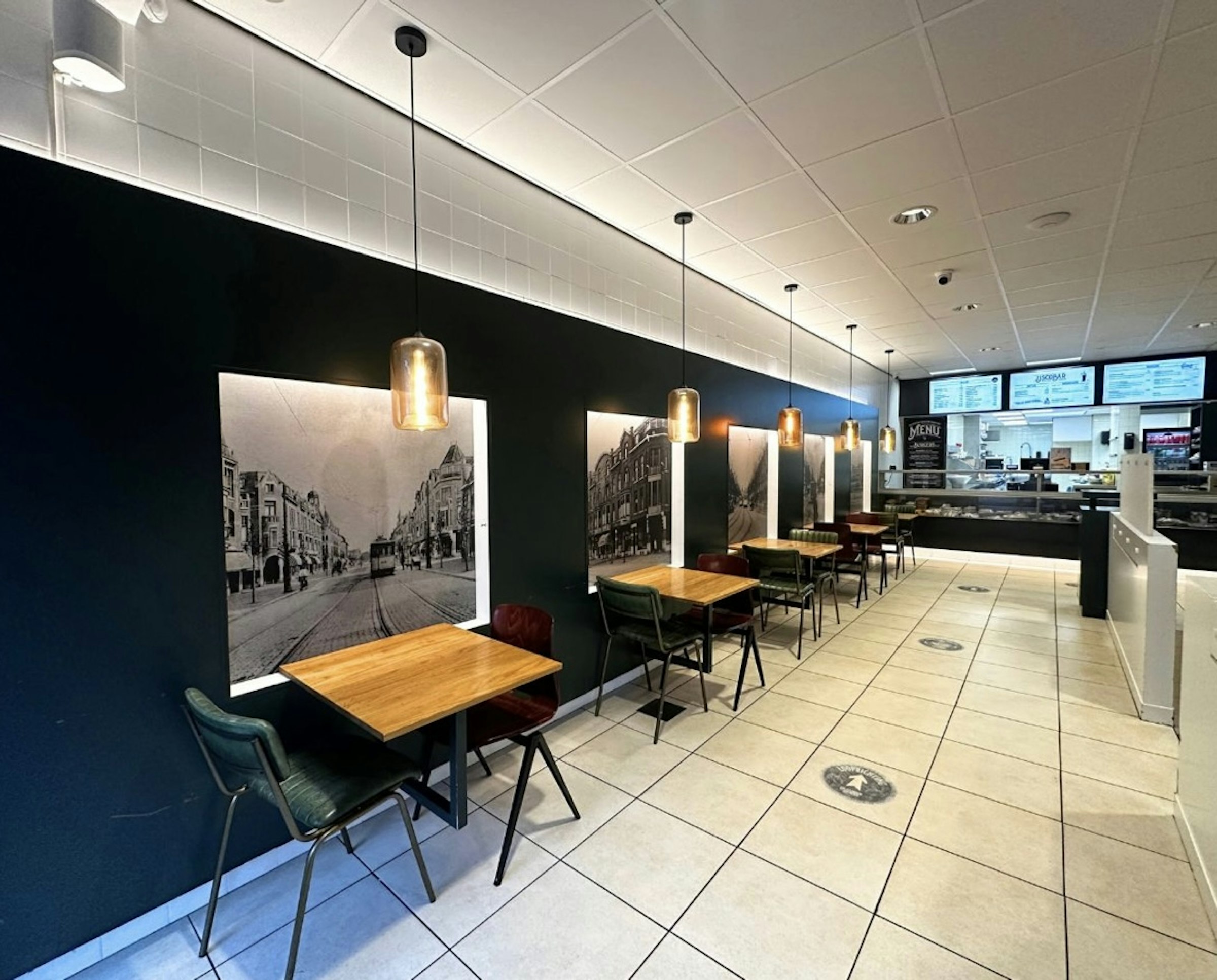 SNACKBAR & LUNCHROOM CLASSIQUE SNACKS DE FRED TER OVERNAME IN DEN HAAG – CIRCA 190 M² — foto 7 van 14