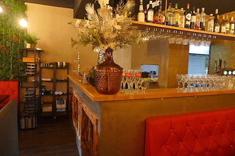 INDONESISCH RESTAURANT TER OVERNAME IN NOOTDORP – 50 ZITPLAATSEN EN RUIM TERRAS — foto 13 van 21