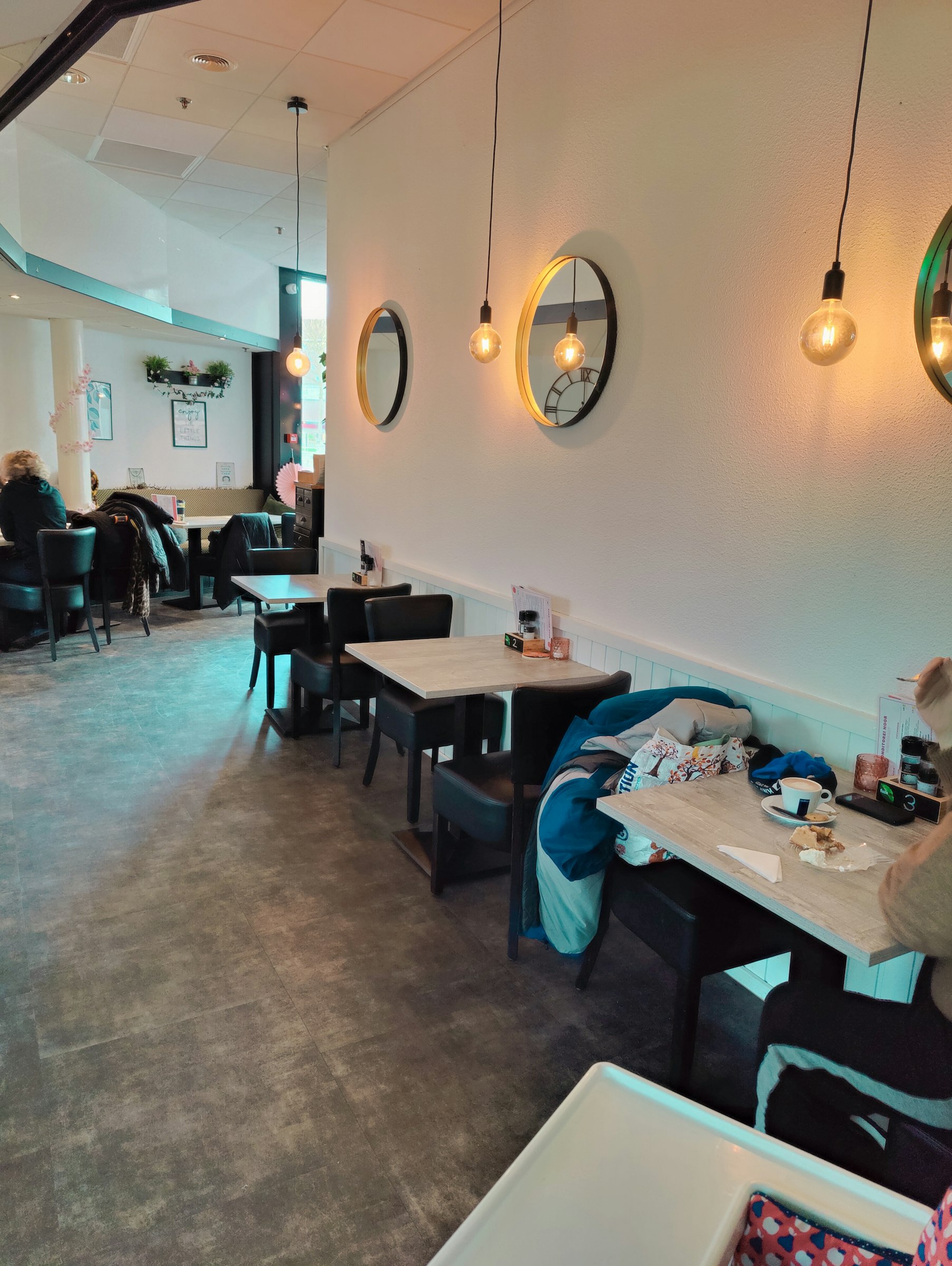RESTAURANT TER OVERNAME IN LELYSTAD – 150 M² IN HET CENTRUM — foto 4 van 11