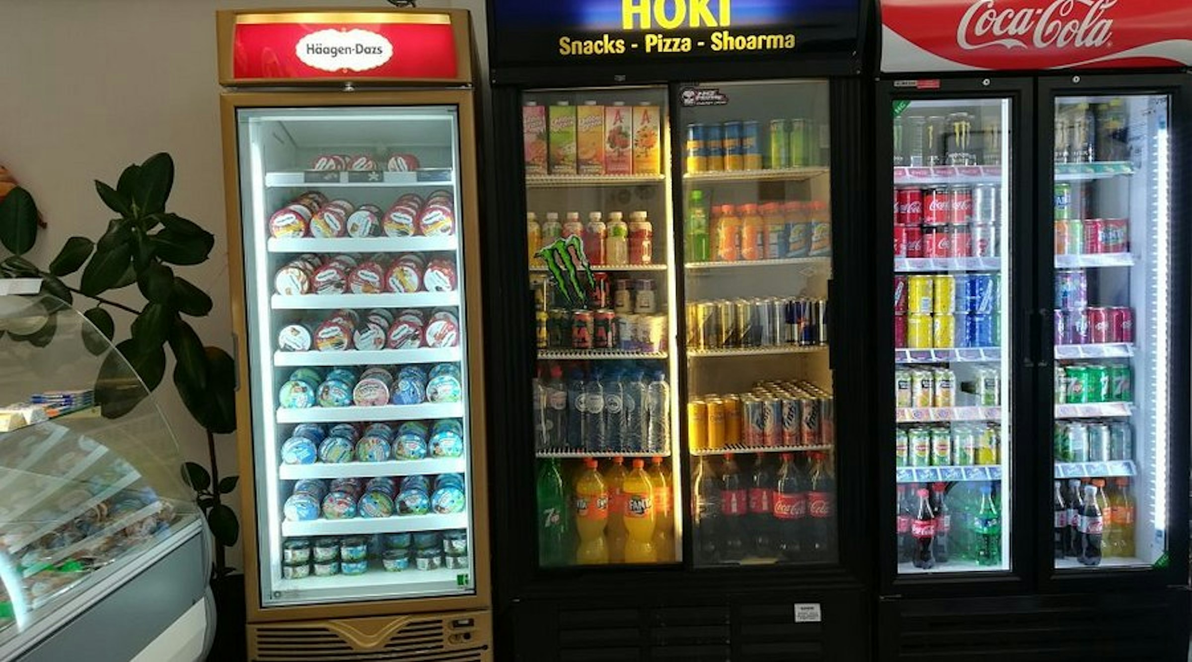 SNACKBAR TER OVERNAME IN AMSTERDAM – SNACKBAR HOKI — foto 3 van 3