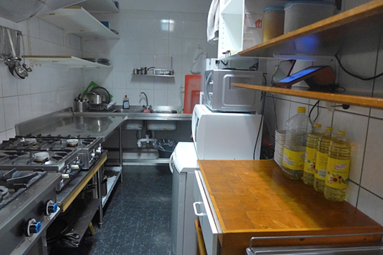 RESTAURANT TER OVERNAME IN DEN HAAG – 36 ZITPLAATSEN EN TERRASMOGELIJKHEID — foto 15 van 17