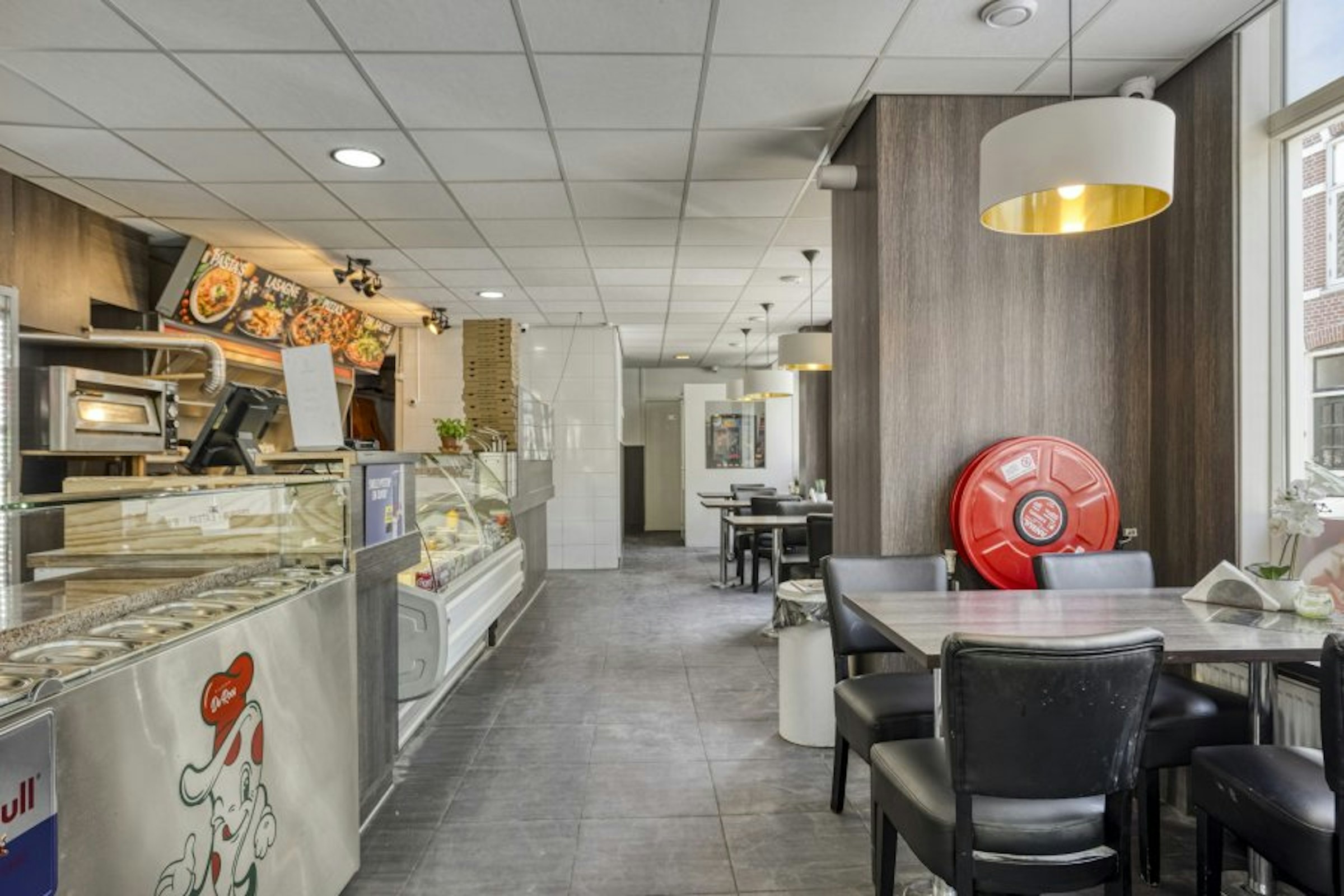 PIZZERIA TER OVERNAME IN HAARLEM – 95 M², TERRAS EN AFHAAL- EN BEZORGEXPLOITATIE — foto 15 van 23