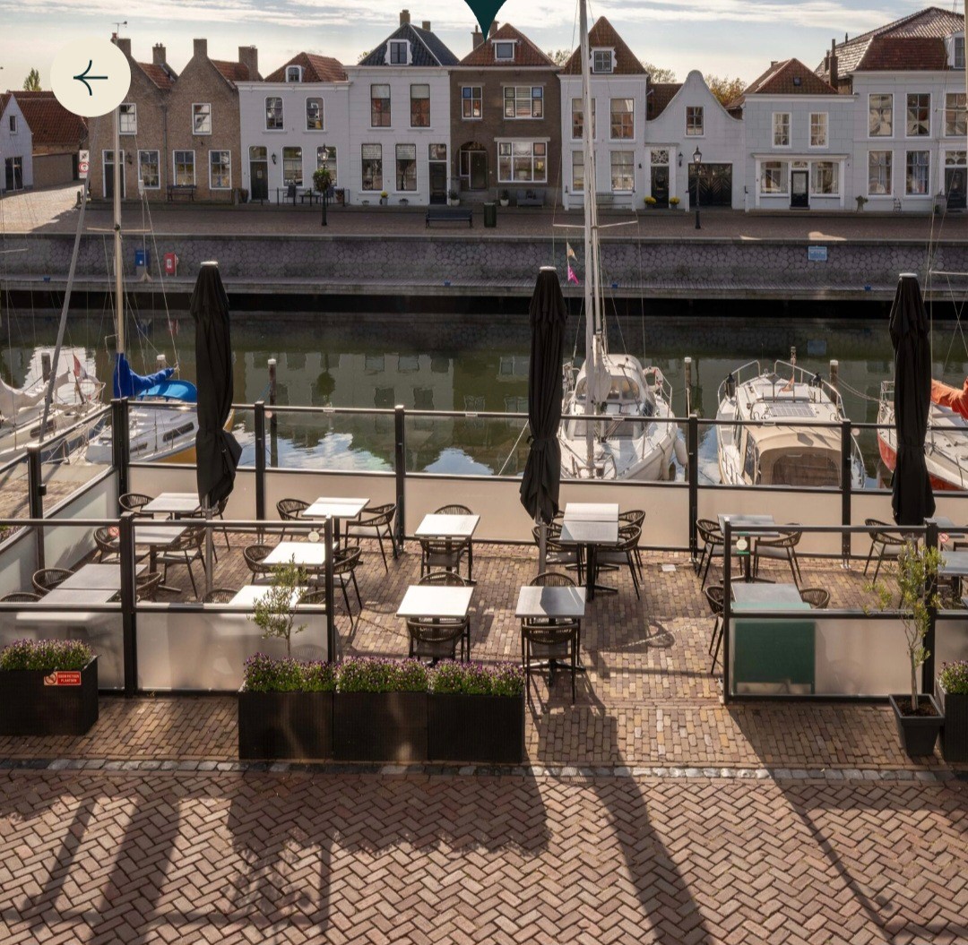 RESTAURANT MET VASTGOED TER OVERNAME IN BROUWERSHAVEN – HAVENLOCATIE, TERRAS EN BOVENWONING — foto 15 van 15