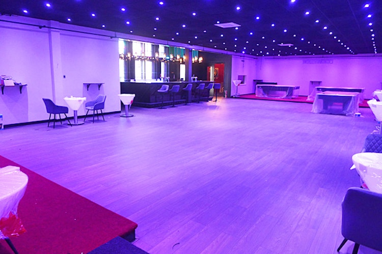 POOL- EN DARTCAFÉ TER OVERNAME IN LEIDSCHENDAM – CIRCA 250 M² — foto 9 van 20