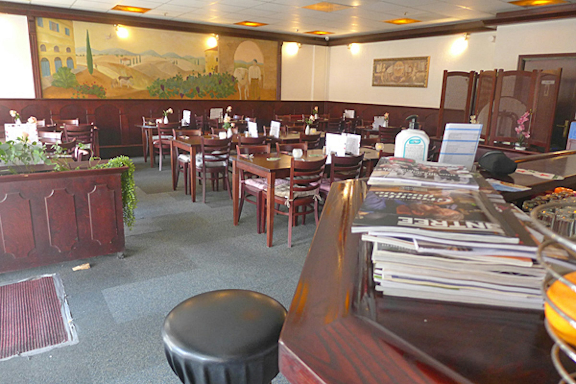 ITALIAANS RESTAURANT TER OVERNAME IN LEIDERDORP – WINKELCENTRUM WINKELHOF — foto 6 van 16