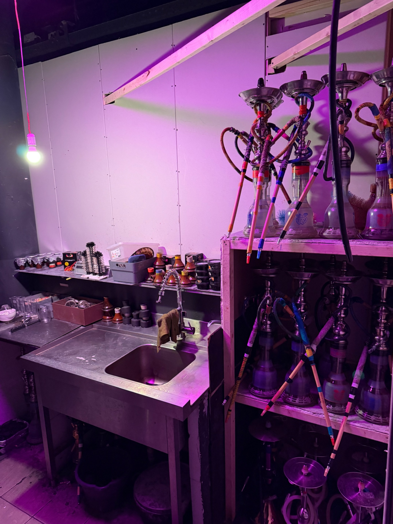SHISHA LOUNGE TER OVERNAME IN ALMERE – 24-UURS VERGUNNING — foto 11 van 11