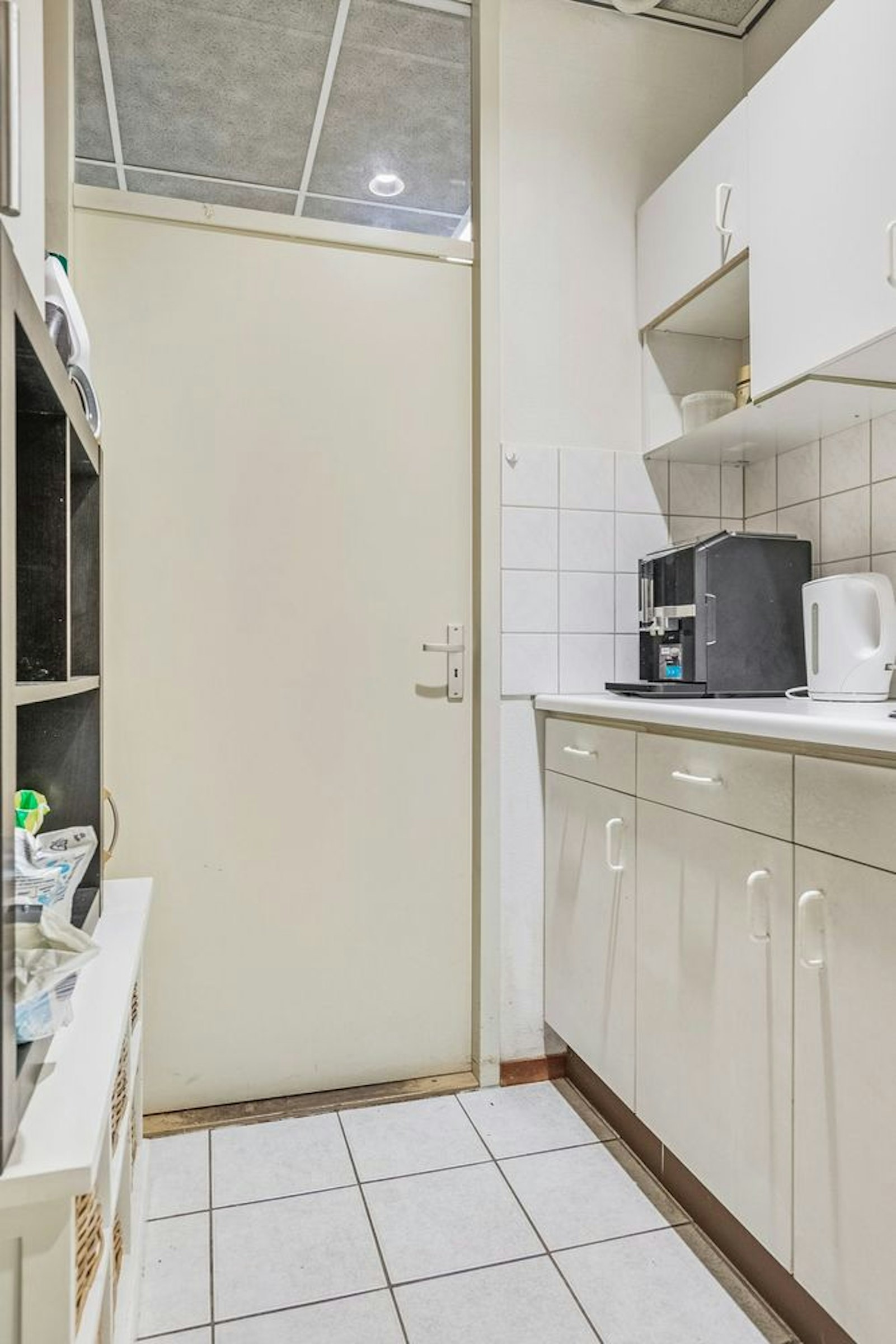 ITALIAANS AFHAAL- & BEZORGRESTAURANT TER OVERNAME IN VEENENDAAL – 156 M² EN INSTAPKLAAR — foto 23 van 30