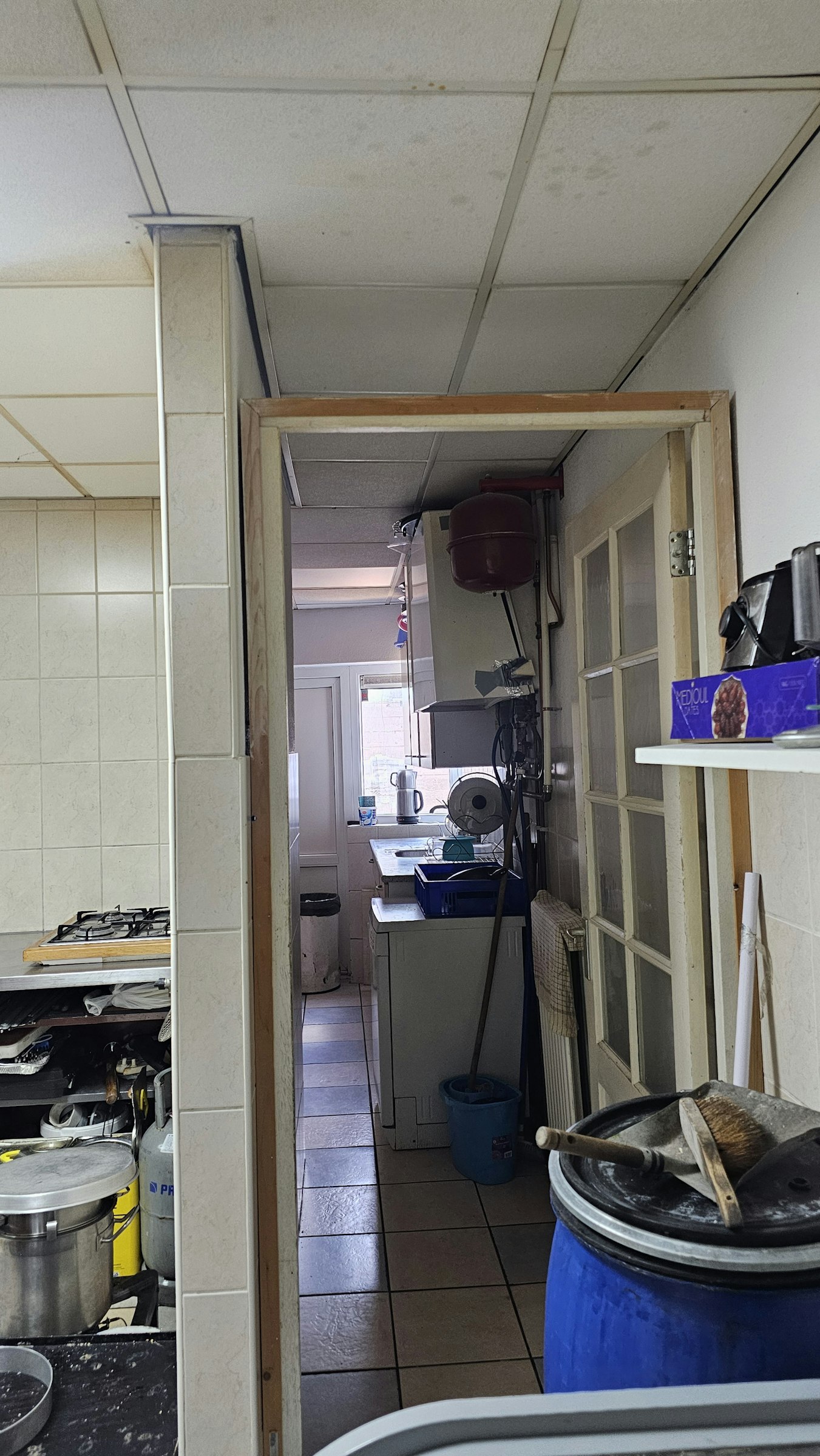 LUNCHROOM TER OVERNAME IN DEVENTER – 100 M² EN OMZET €150.000 — foto 10 van 12