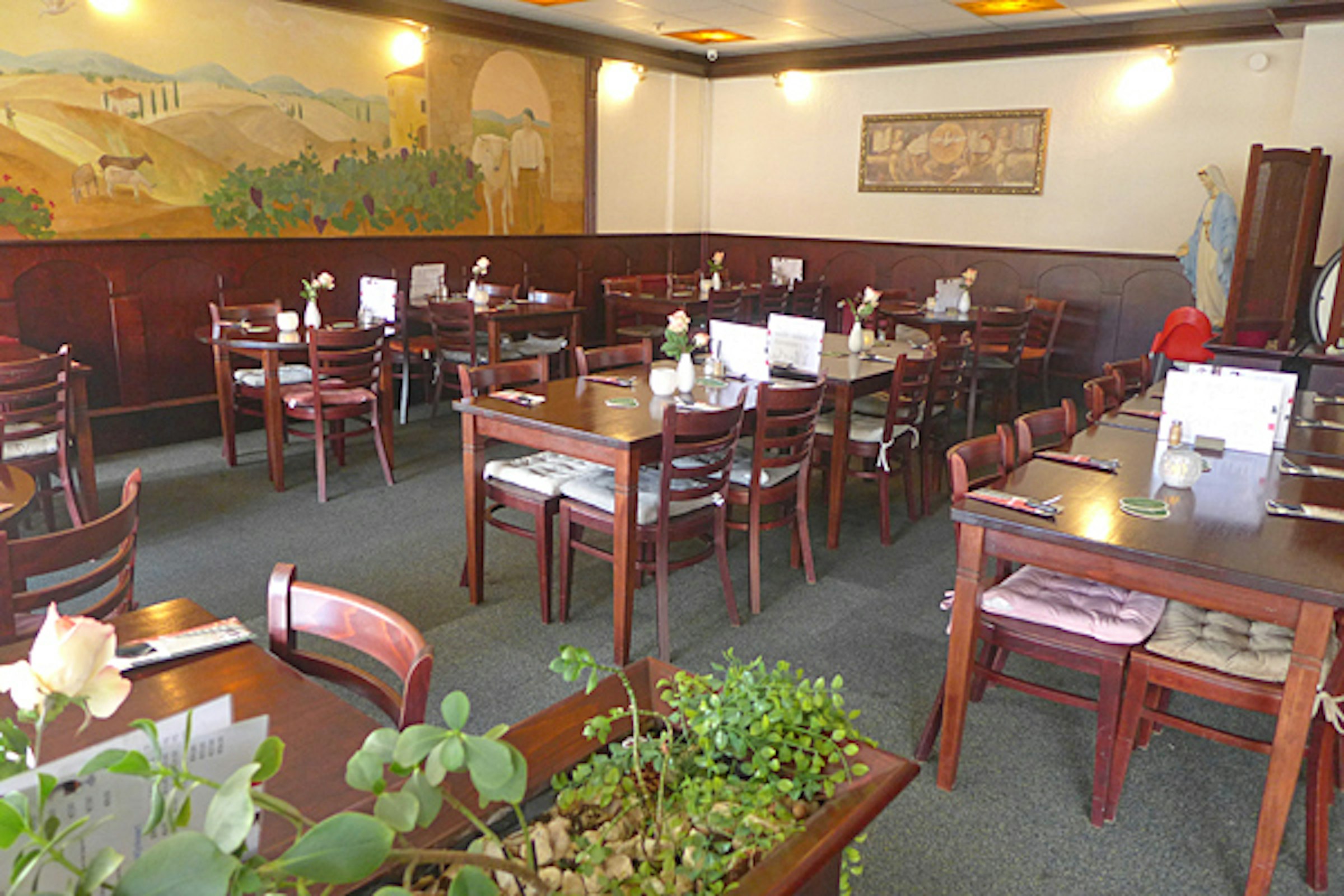 ITALIAANS RESTAURANT TER OVERNAME IN LEIDERDORP – WINKELCENTRUM WINKELHOF — foto 7 van 16