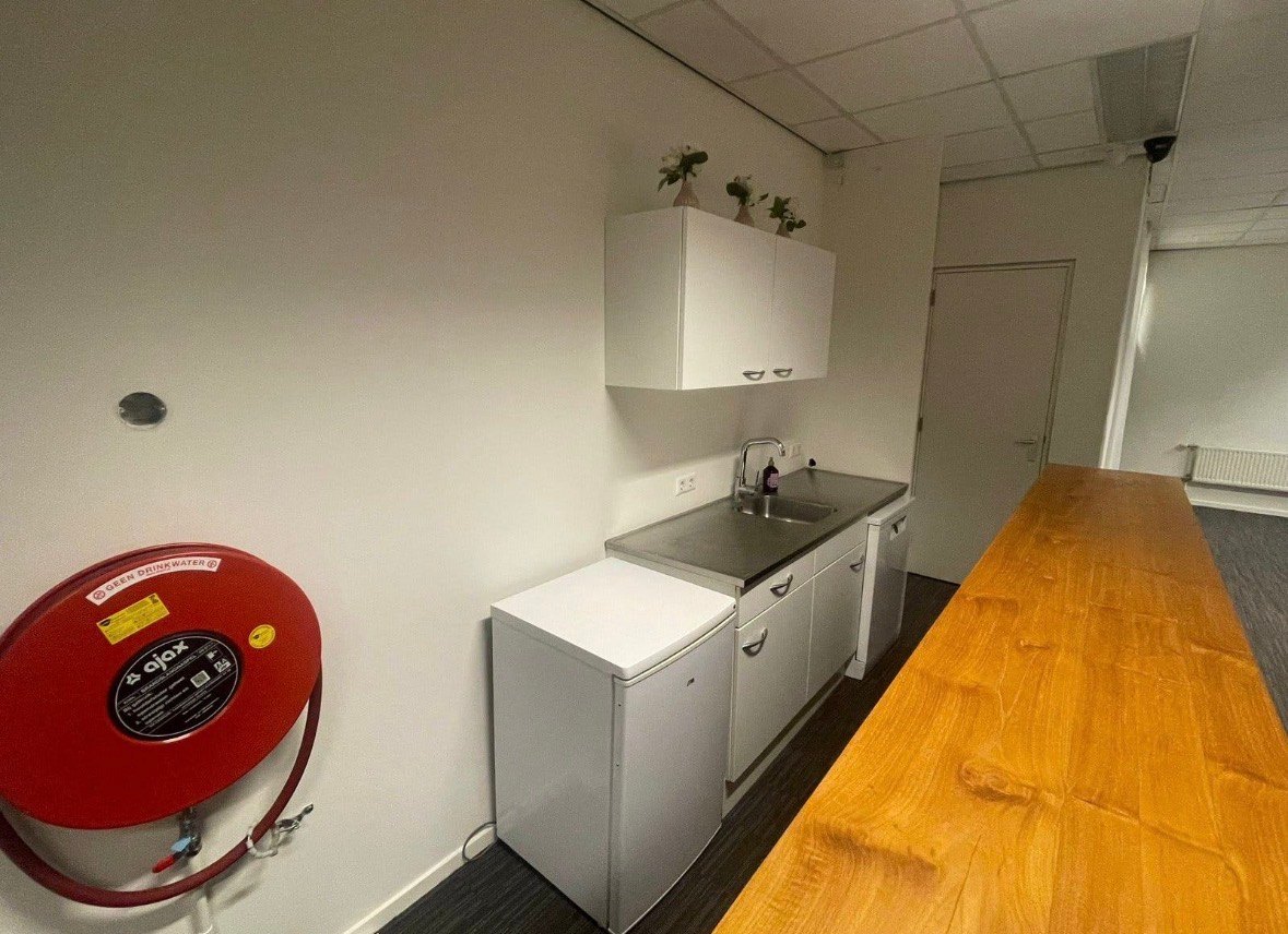 DARK KITCHEN TER OVERNAME IN UTRECHT – LAGE WEIDE — foto 6 van 7