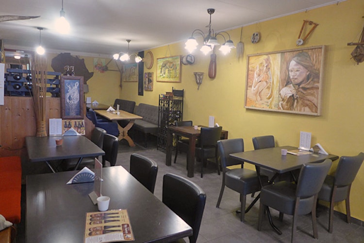 RESTAURANT TER OVERNAME IN DEN HAAG – 36 ZITPLAATSEN EN TERRASMOGELIJKHEID — foto 3 van 17