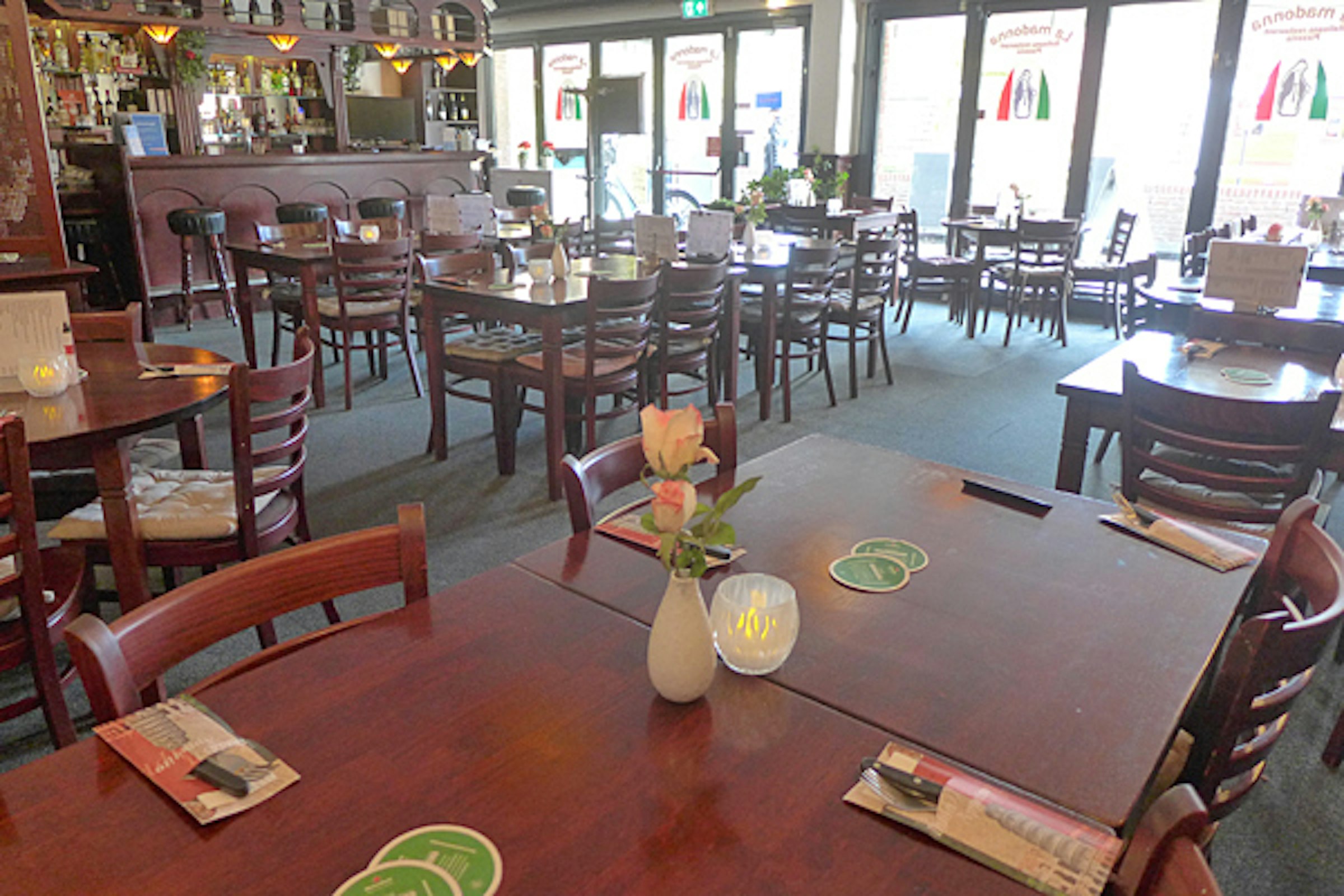 ITALIAANS RESTAURANT TER OVERNAME IN LEIDERDORP – WINKELCENTRUM WINKELHOF — foto 3 van 16