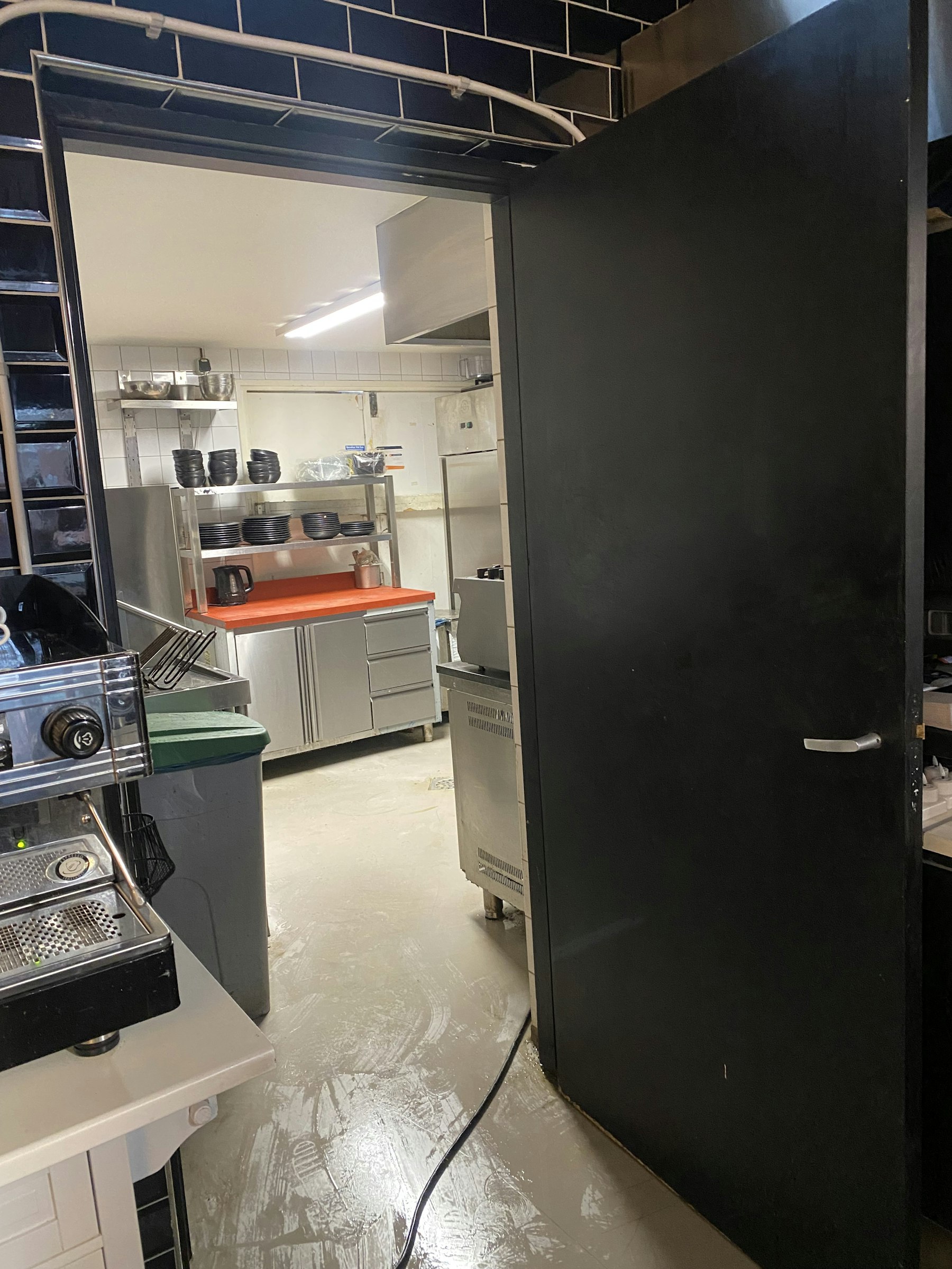 HORECARUIMTE MET COMPLETE INVENTARIS TER OVERNAME IN EINDHOVEN – 70 M² — foto 5 van 7