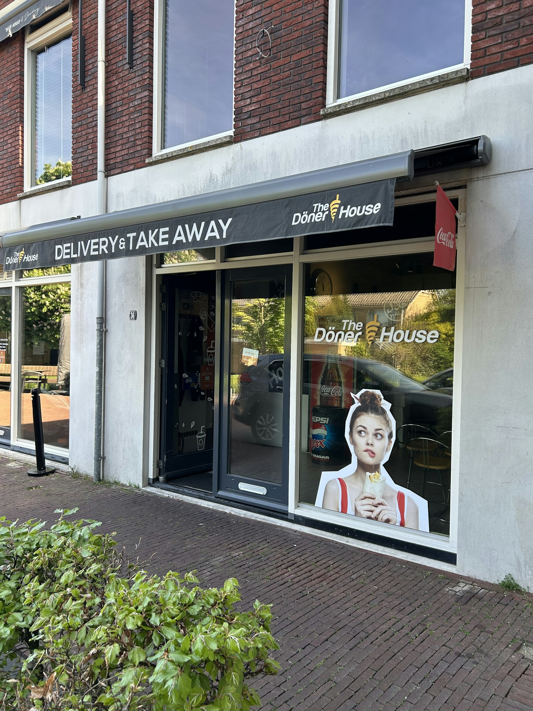 SHOARMA-, GRILL- EN DÖNERZAAK TER OVERNAME IN BERKEL EN RODENRIJS — foto 2 van 3