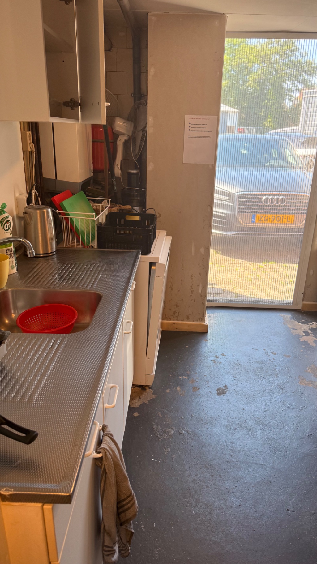 HEALTHY FOODCONCEPT TER OVERNAME IN HELLEVOETSLUIS – VOLLEDIG INGERICHT EN MET VASTE KLANTENKRING — foto 11 van 15