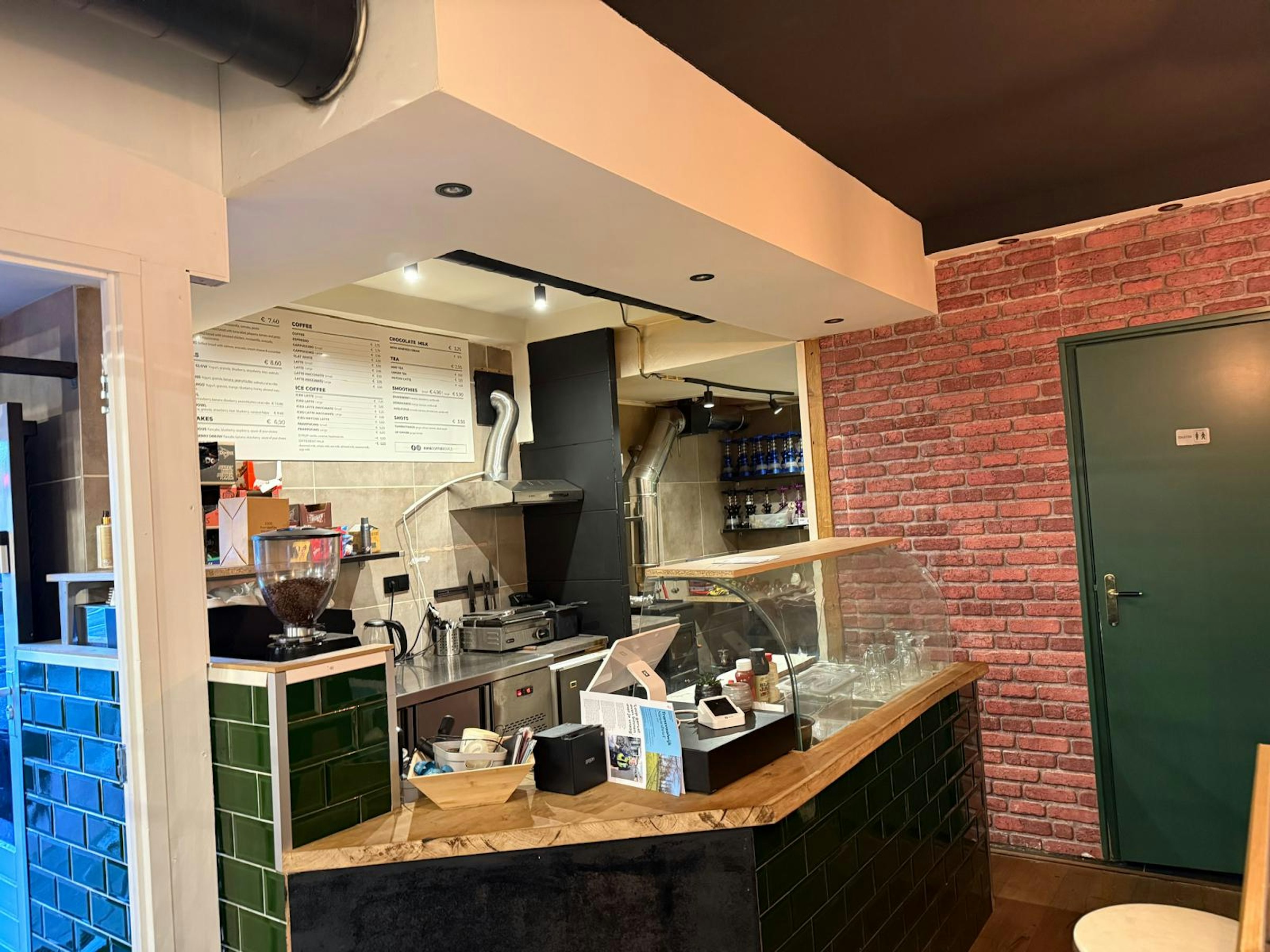 EETCAFÉ TER OVERNAME IN HAARLEM – CIRCA 60–70 M² EN TERRAS — foto 7 van 7