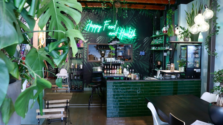 RESTAURANT / BAR TER OVERNAME IN ROTTERDAM – 145 M² AAN DE NIEUWE BINNENWEG — foto 4 van 5
