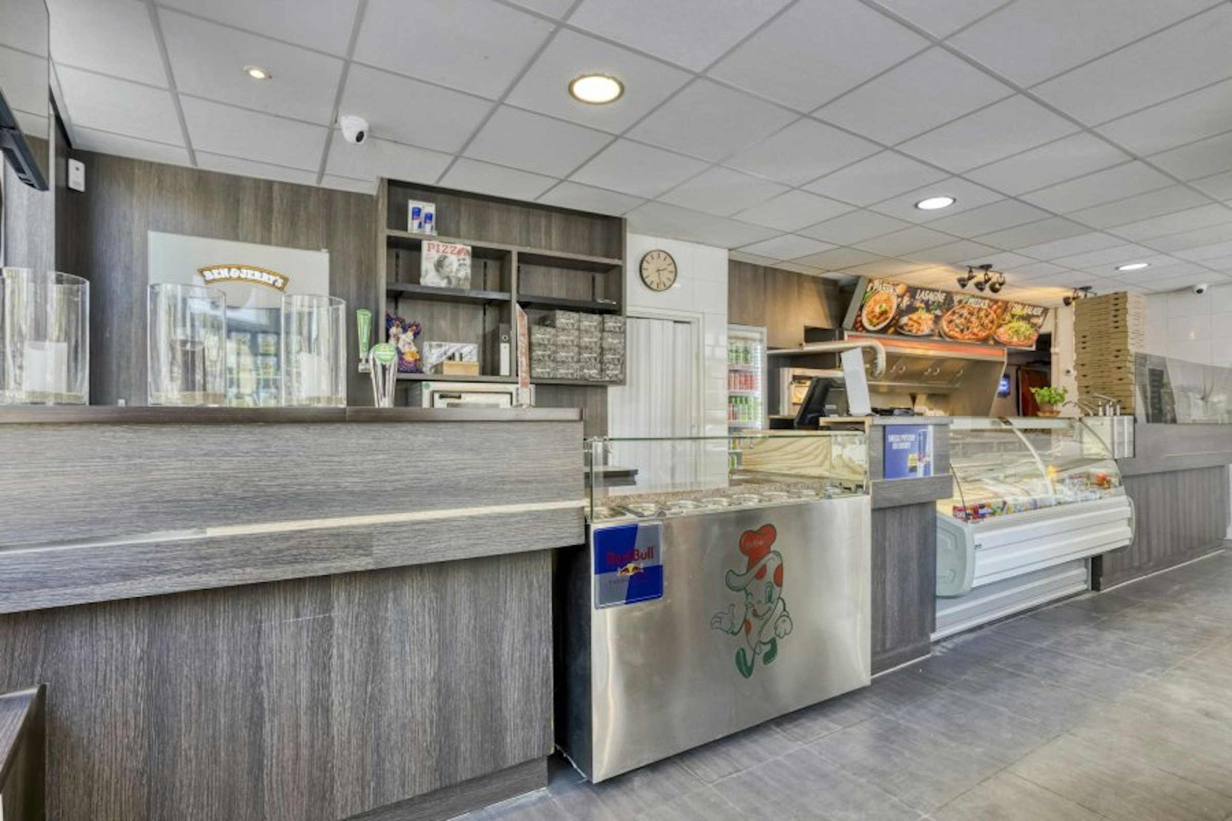 PIZZERIA TER OVERNAME IN HAARLEM – 95 M², TERRAS EN AFHAAL- EN BEZORGEXPLOITATIE — foto 11 van 23