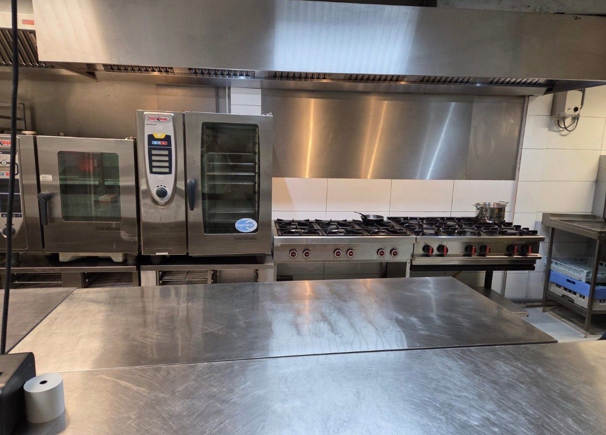 DARK KITCHEN TER OVERNAME IN UTRECHT – LAGE WEIDE — foto 2 van 7